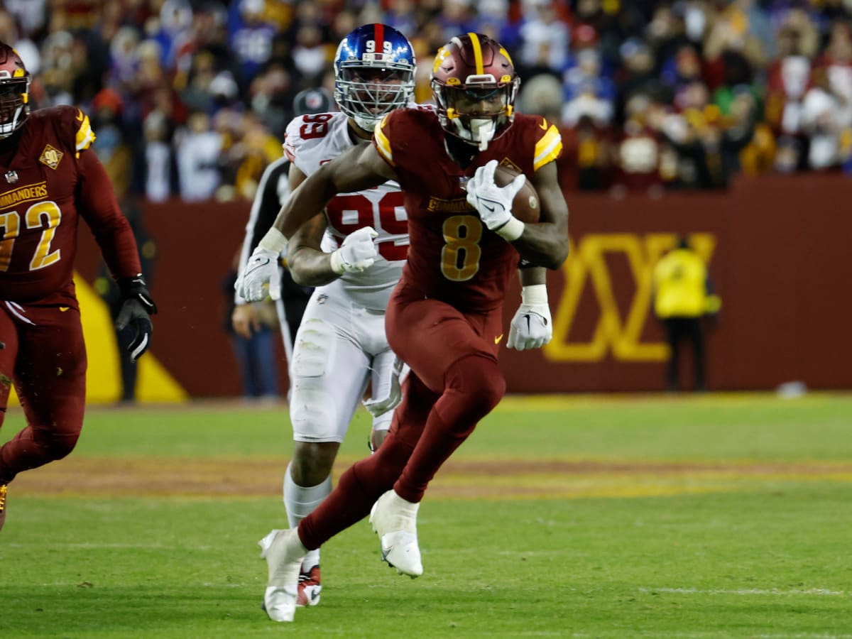 Washington Commanders' Brian Robinson Jr. in action during an NFL football  game, Monday, Nov. 14, 2022, in Philadelphia. (AP Photo/Matt Rourke Stock  Photo - Alamy