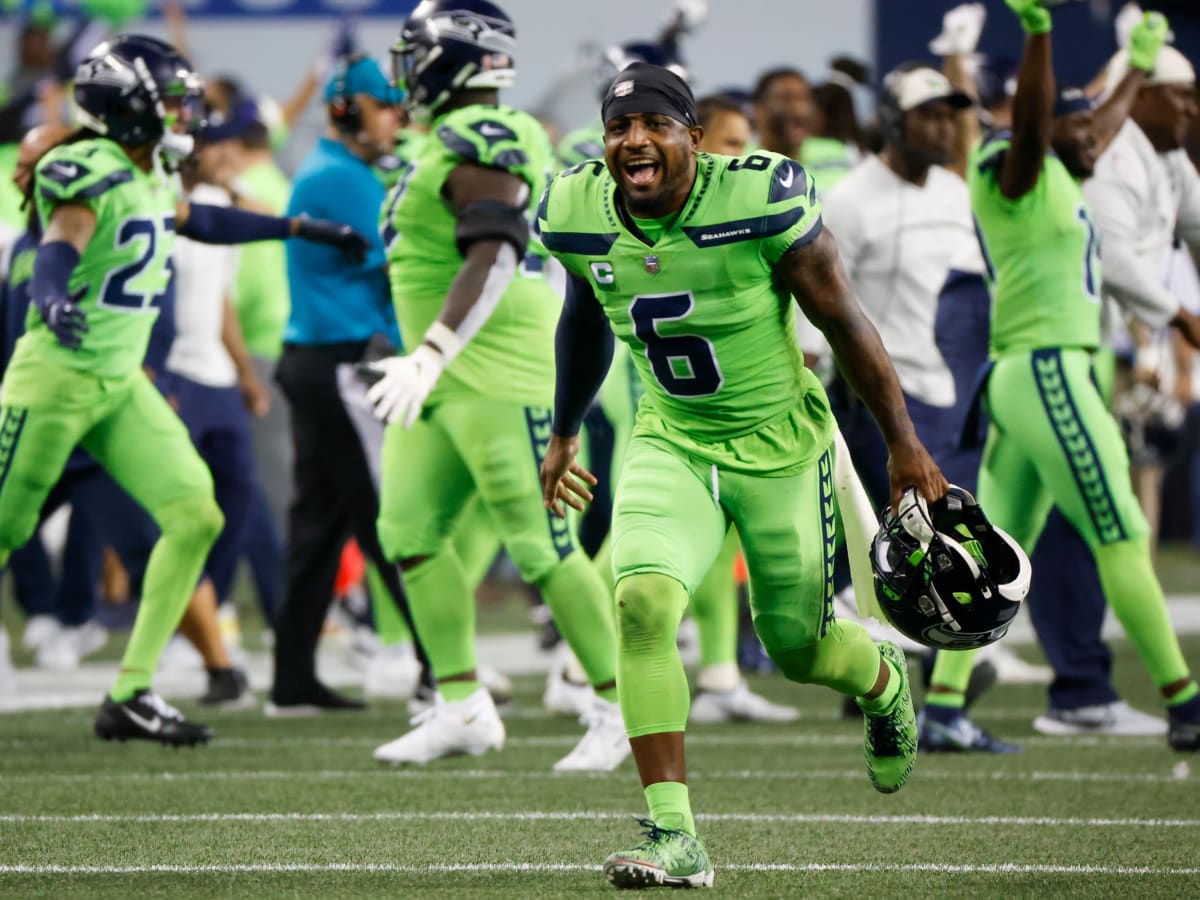 Quandre Diggs 'Super Confident' in Seattle Seahawks Bounce Back - Sports  Illustrated Seattle Seahawks News, Analysis and More