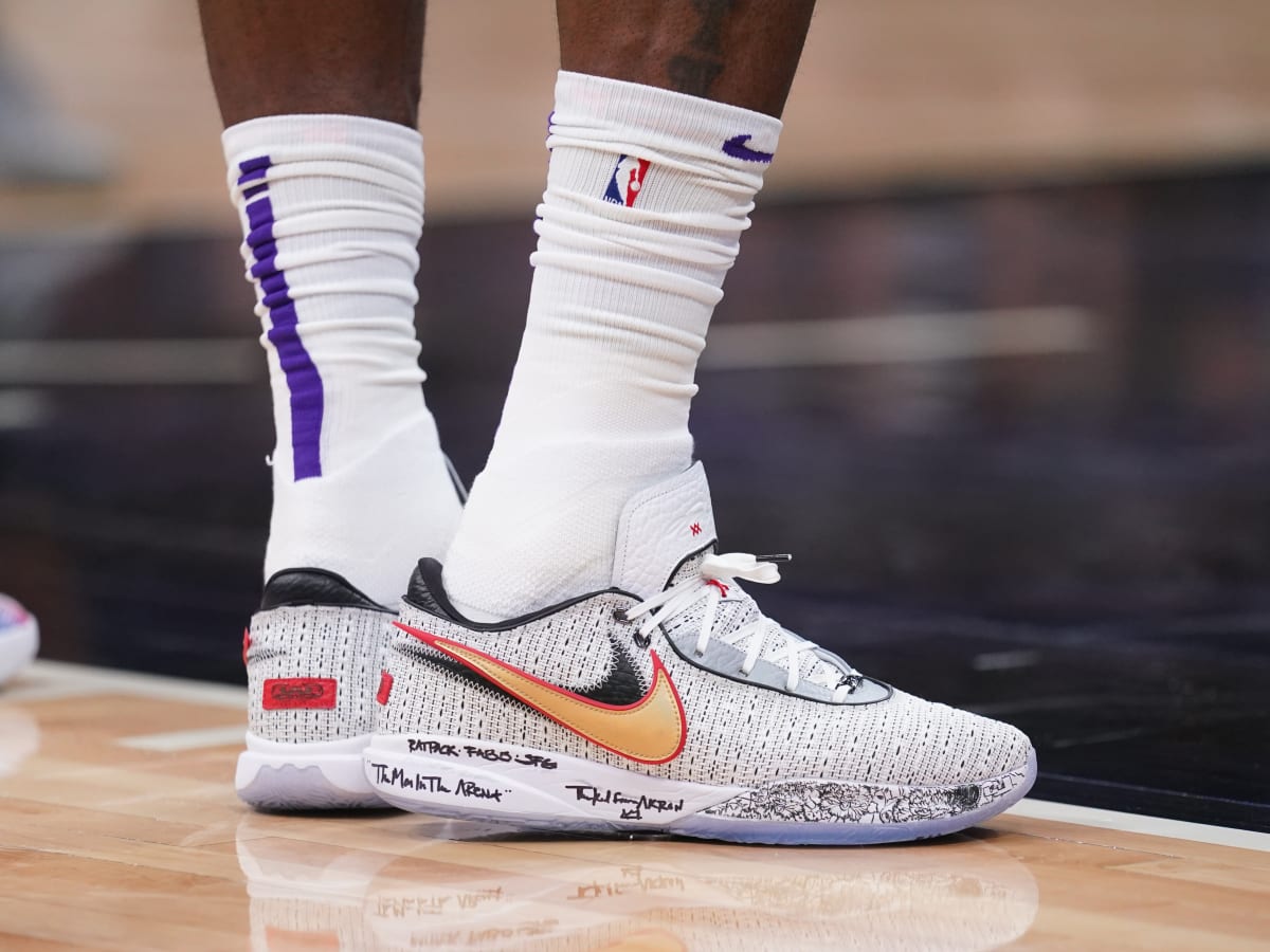 The Shoe Surgeon Marks LeBron James' NBA Scoring Record With Nike LeBron 20  Customs - Sneaker Freaker