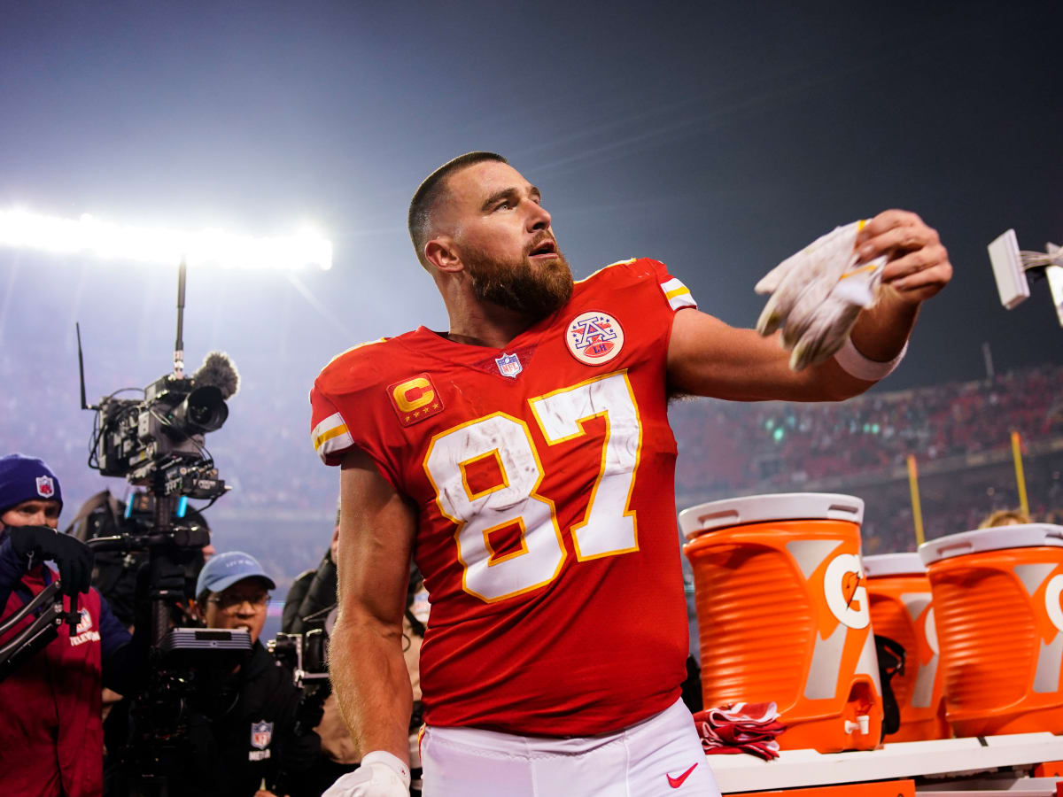 Complex Sneakers on X: Chiefs TE @tkelce pulled up to the AFC