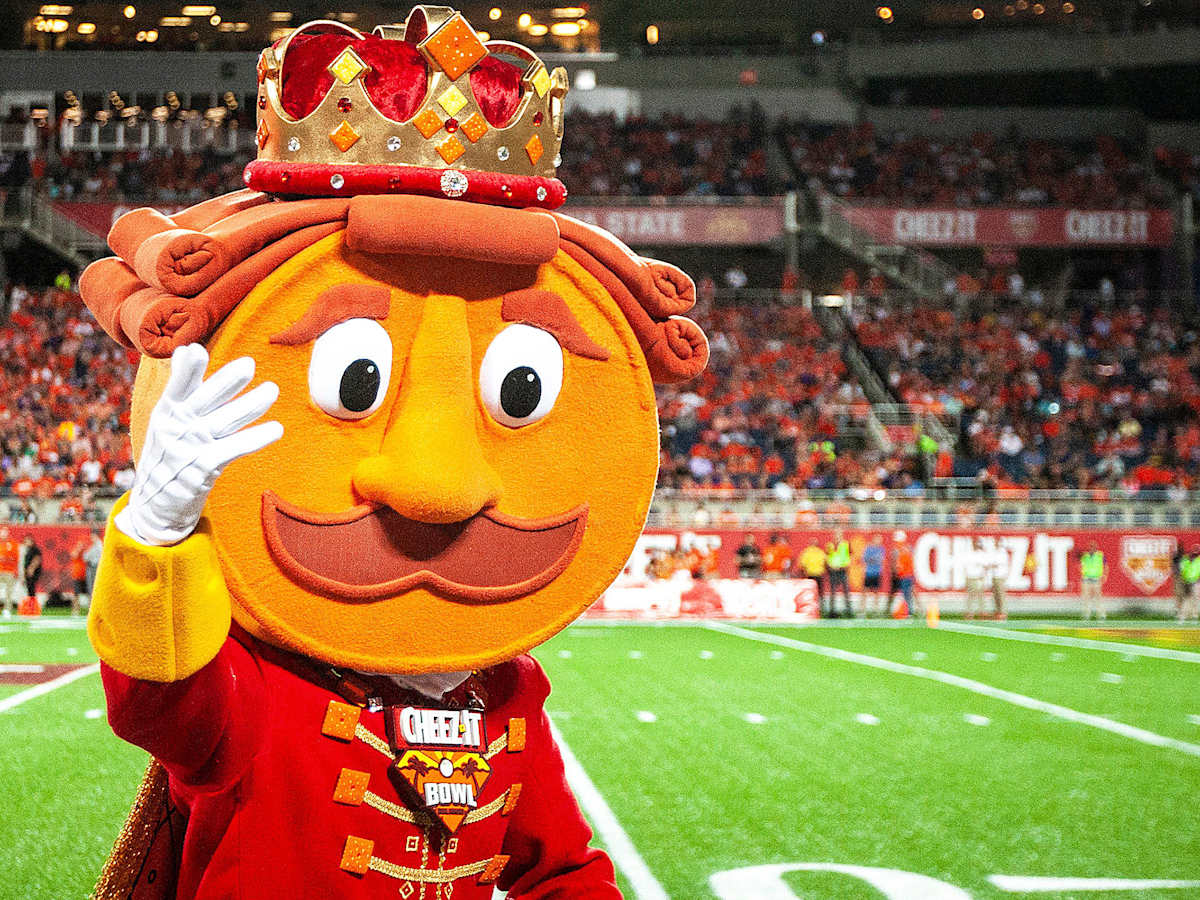 Turns Out 'Cheez-It Bowl' Isn't Worst Name for a Bowl Game