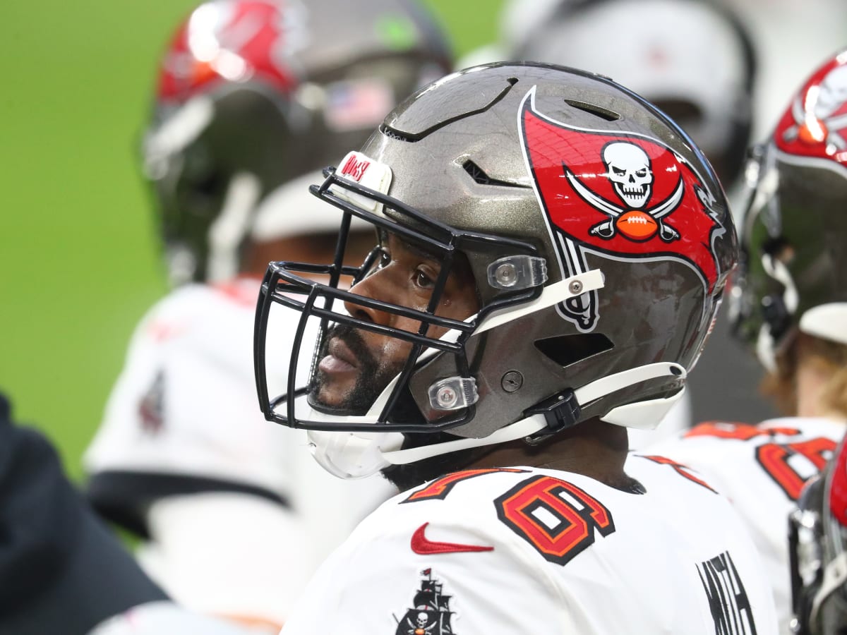 Tampa Bay Buccaneers: Donovan Smith extension a no-brainer