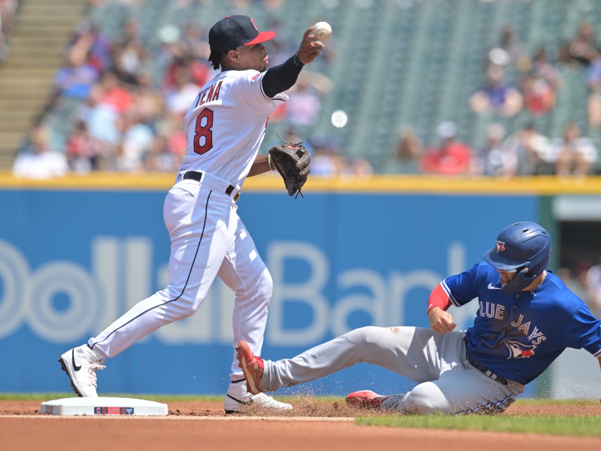 Guardians top Toronto 8-2 in 2nd game for doubleheader split