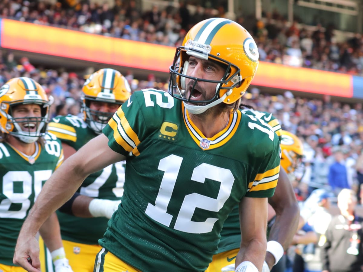 Packers trading Bears nemesis Aaron Rodgers to Jets - Chicago Sun-Times