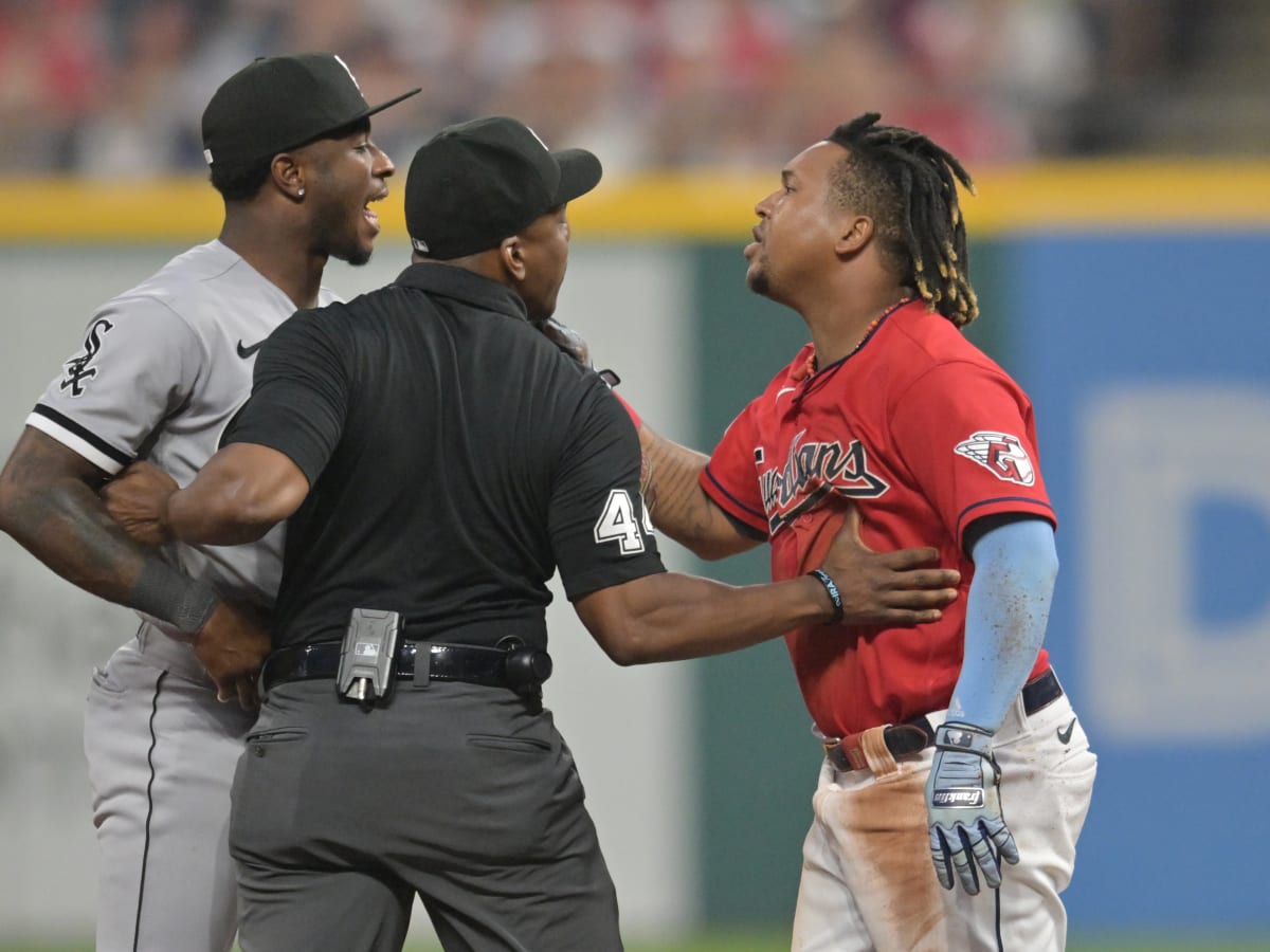 Guardians' Jose Ramirez plays Sunday, may still be suspended for fight