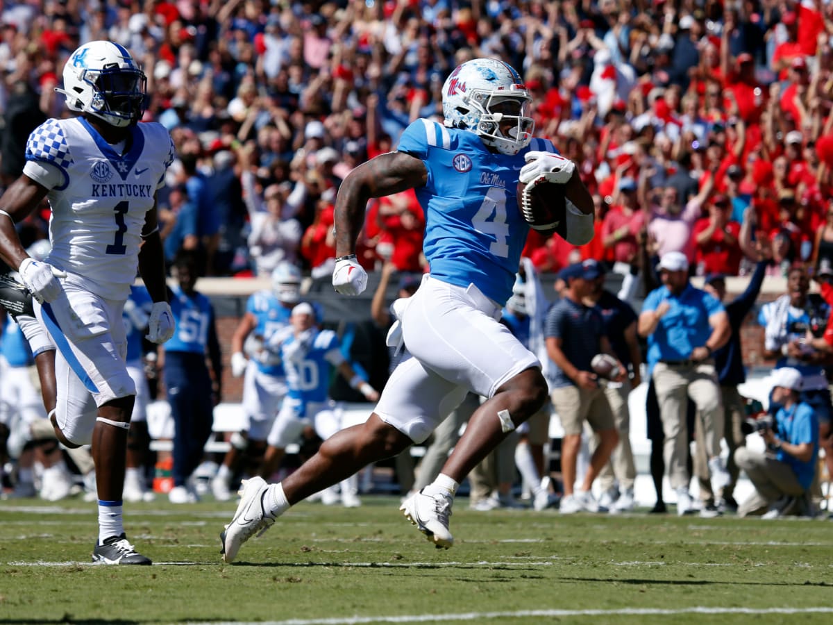 Kentucky Wildcats vs Ole Miss Rebels Football Game Glance - A Sea