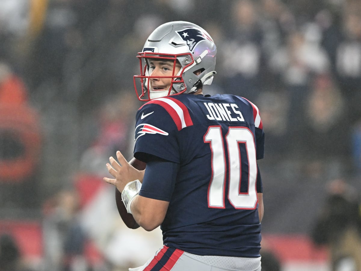 New England Patriots QB Mac Jones Denies Injury; Ready For Philadelphia  Eagles? - Sports Illustrated New England Patriots News, Analysis and More