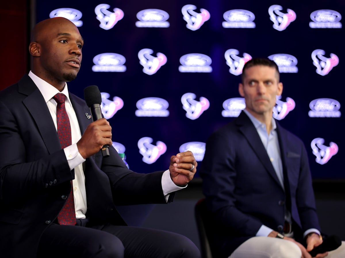 Houston Texans Coach DeMeco Ryans and GM Nick Caserio Have 'Hit The Ground Running' - Sports Illustrated Houston Texans News, Analysis and More