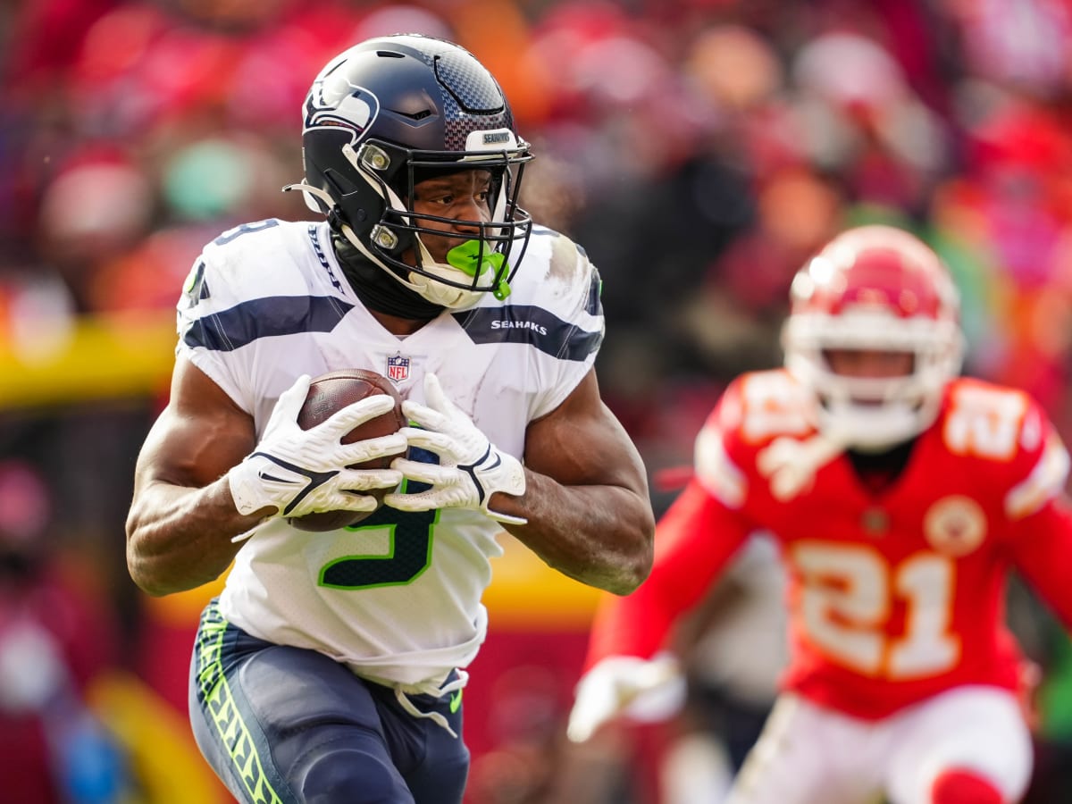 Seahawks: Can LB Jordyn Brooks earn himself a Pro Bowl nod this year?