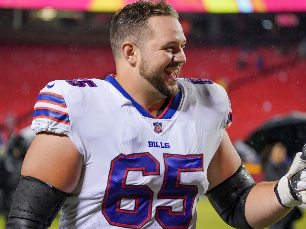 Bills' Ike Boettger, unselfish and determined, shined on national stage in  starting LG opportunity 