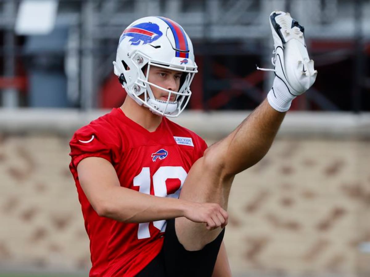 Jets to work out Matt Araiza, ex-Bills punter who was cut after being named  in lawsuit, per report 