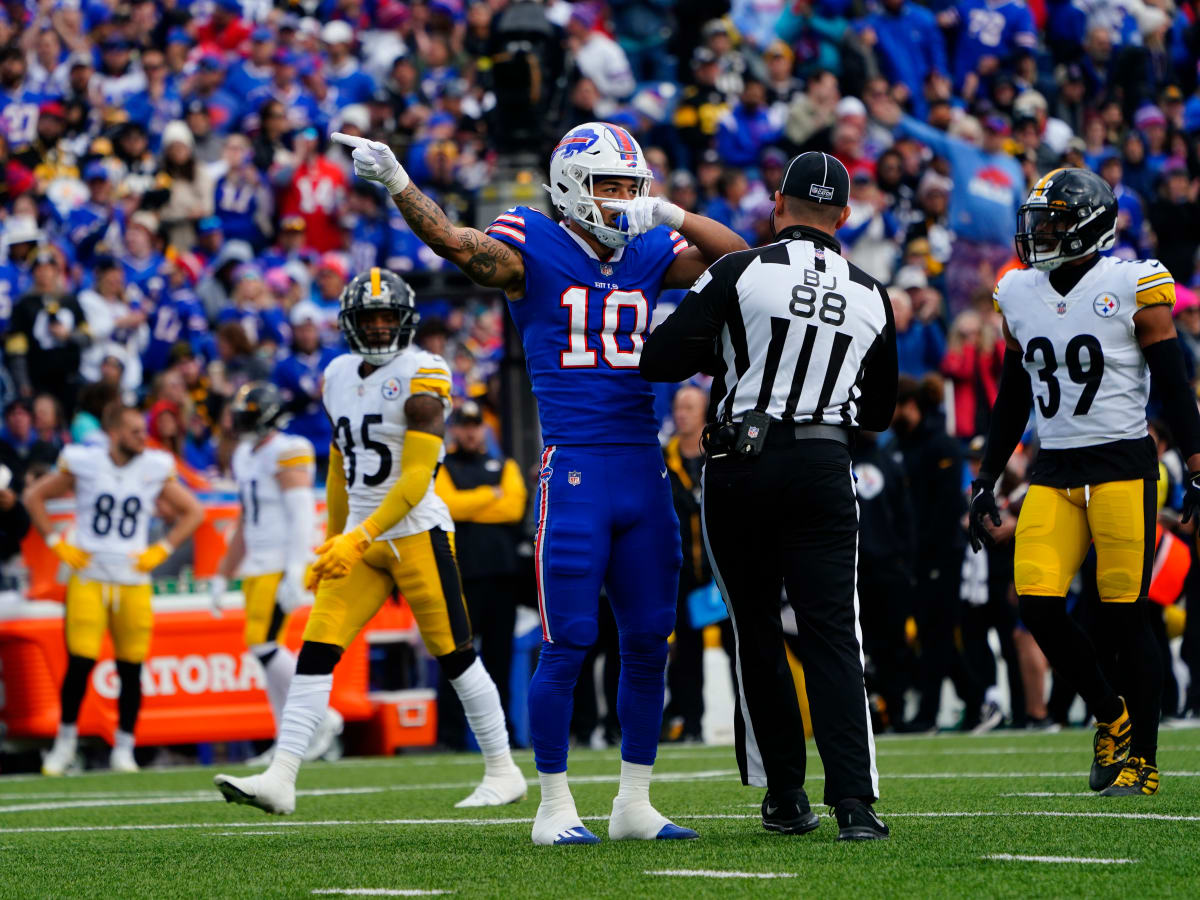 Buffalo Bills WR Khalil Shakir Injured vs. Miami Dolphins - Tracker -  Sports Illustrated Buffalo Bills News, Analysis and More