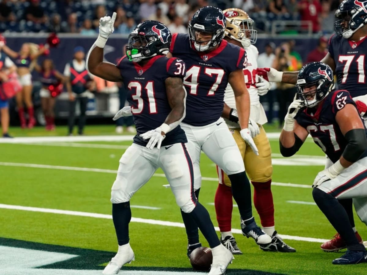 Houston Texans running back Dameon Pierce rumbled for 30 yards on just five  rushing attempts, and was the driving force behind the first touchdown  drive of the game.