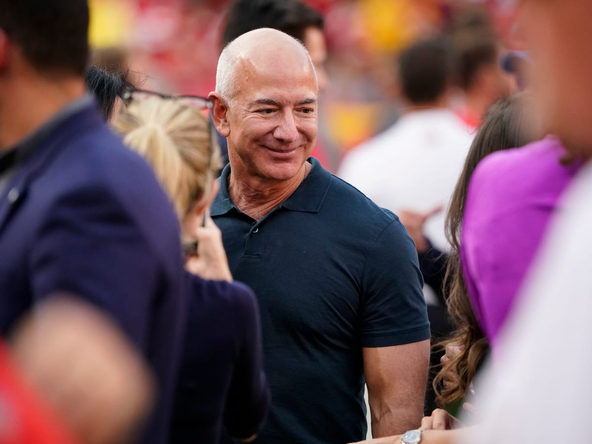 Jeff Bezos may sell Washington Post to buy football team Washington  Commanders: Report - BusinessToday