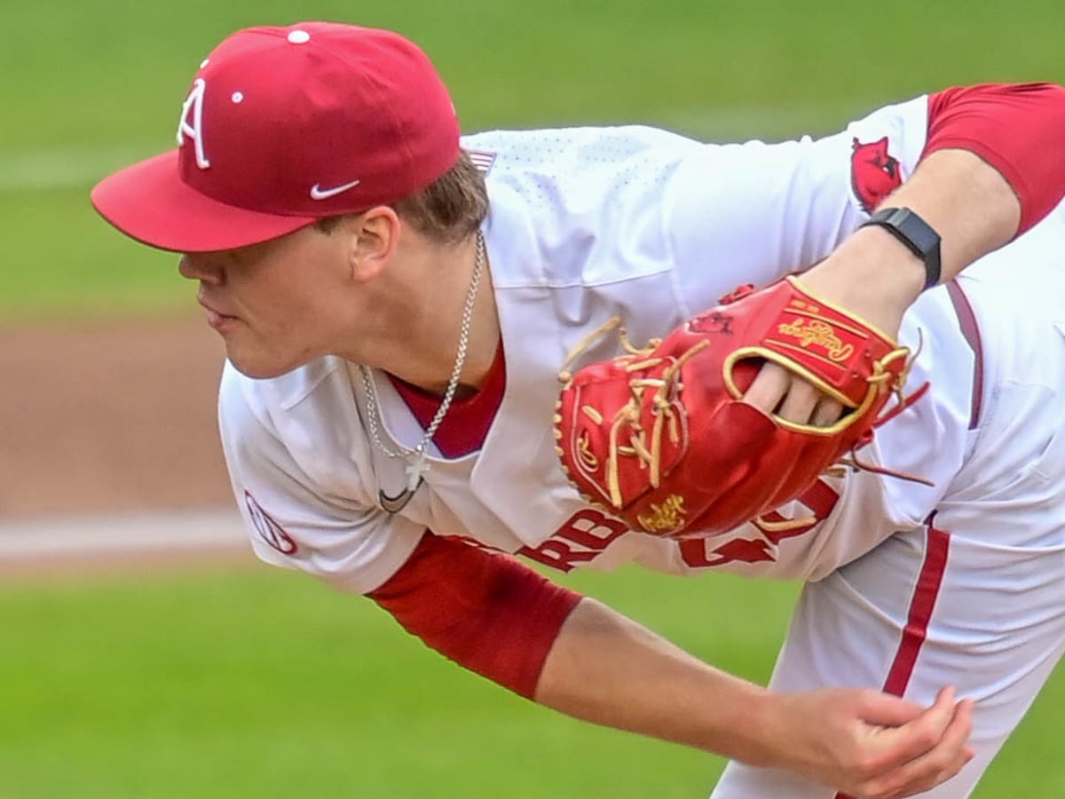 LIVE UPDATES: Arkansas-Omaha Baseball