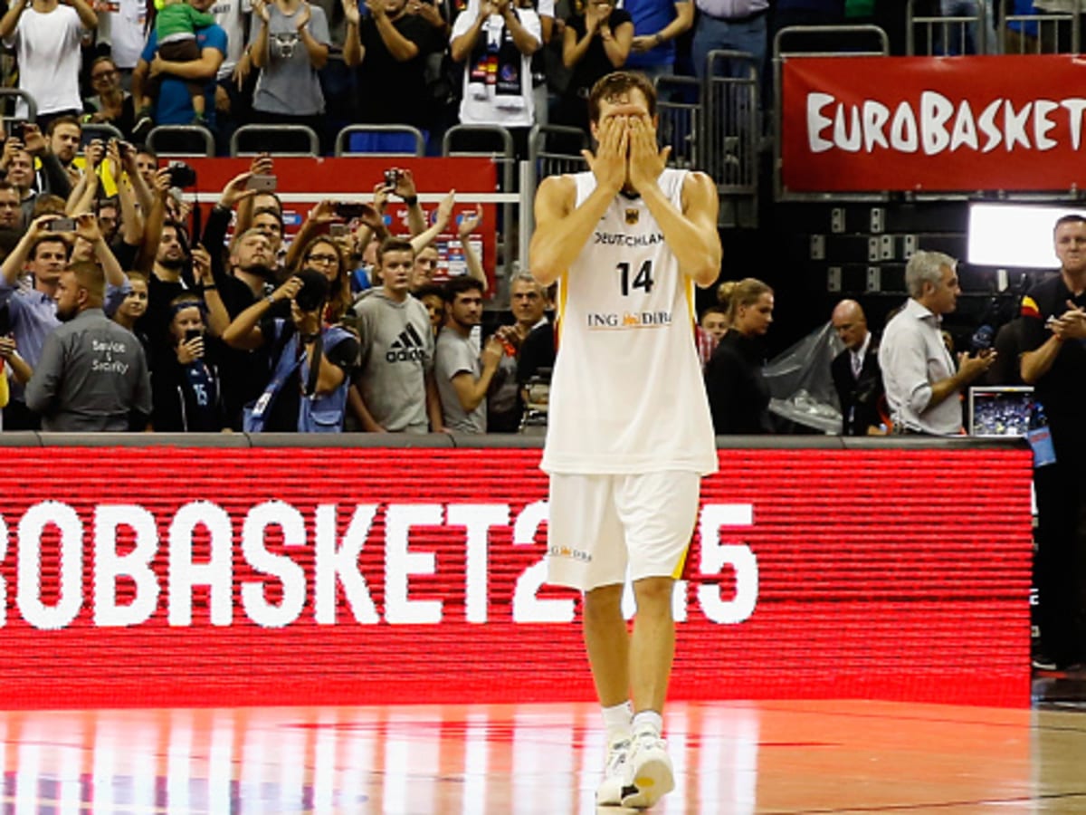 14 and 41: The story behind Nowitzki's jersey numbers - FIBA EuroBasket  2022 