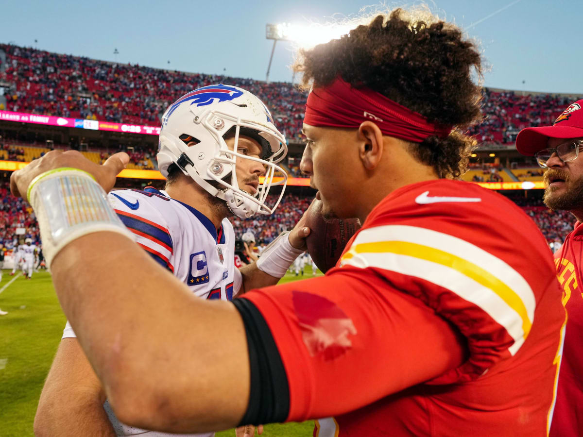 Kansas City Chiefs quarterback Patrick Mahomes looks to throw against the  Buffalo Bills during the first half of an NFL football game, Sunday, Oct. 16,  2022 in Kansas City, Mo. (AP Photo/Reed