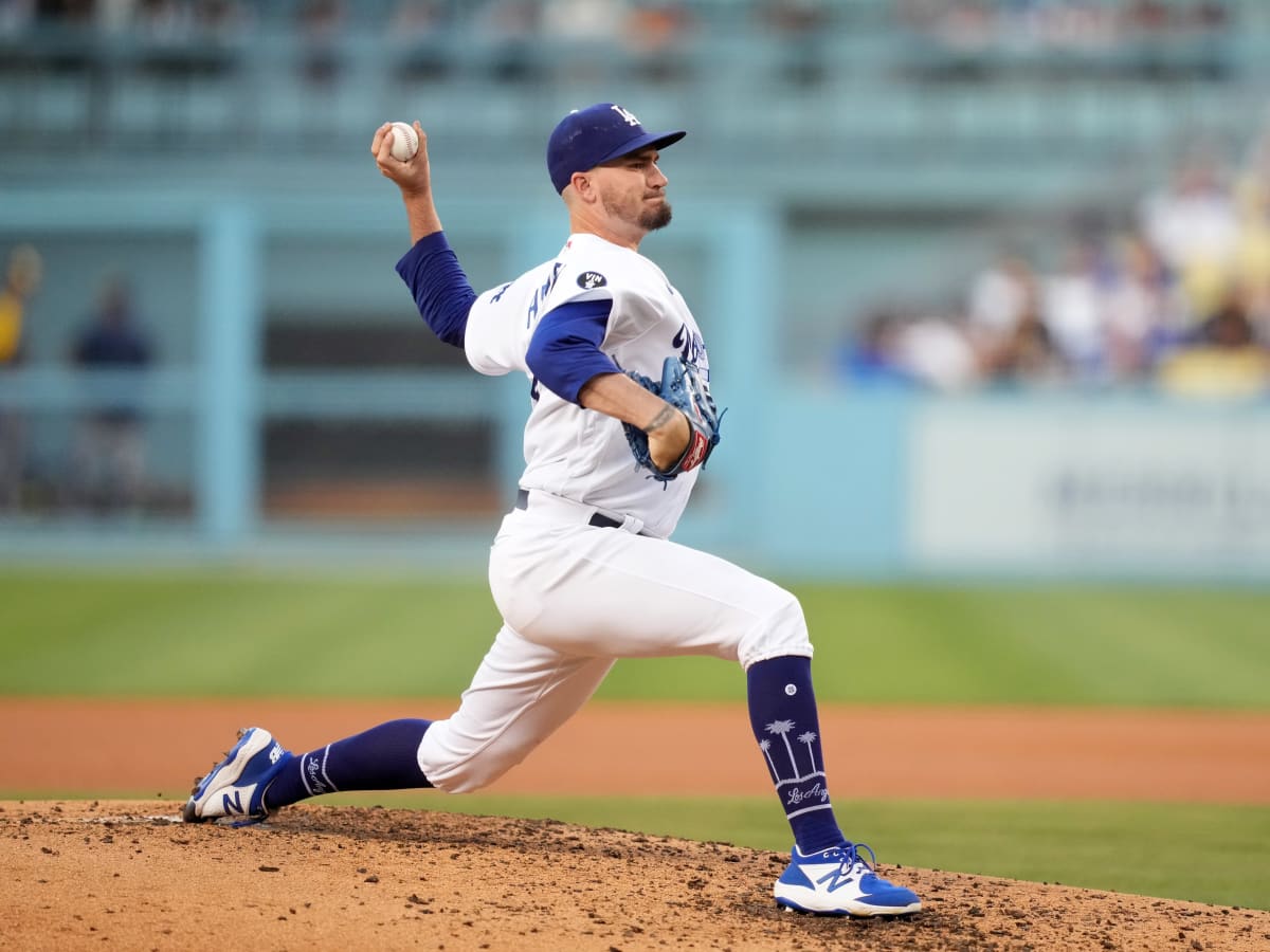 Andrew Heaney contract: Free agent Dodgers LHP signs with Rangers