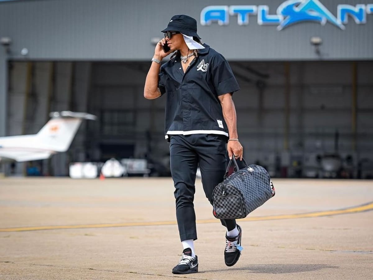 Overzicht Inloggegevens Milieuvriendelijk Chase Claypool Wears Nike Air Max 90 'Off-White' - Sports Illustrated  FanNation Kicks News, Analysis and More