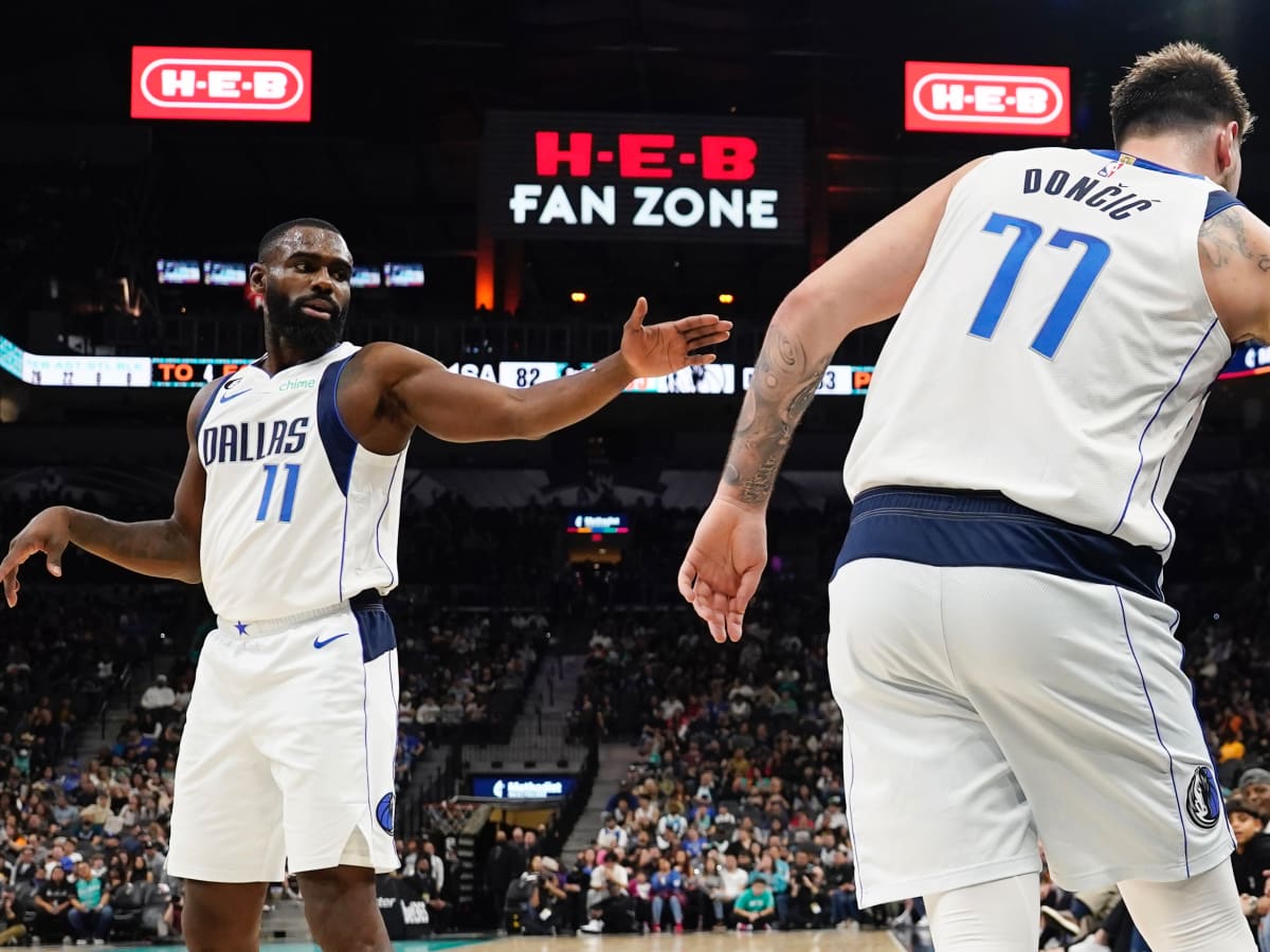 Mavericks' Christian Wood out vs. Magic; Tim Hardaway Jr. available