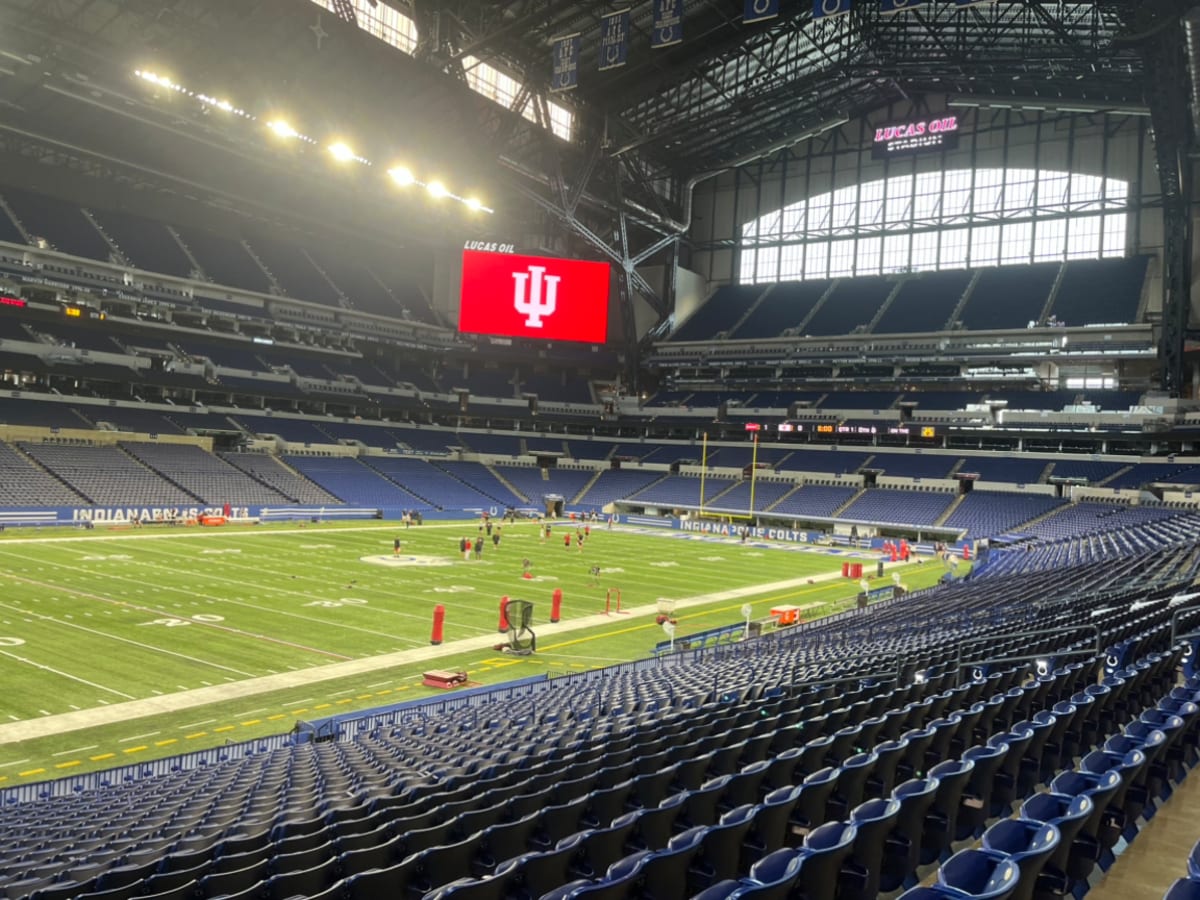 Indiana Football Practices at Lucas Oil Stadium, Nearing Quarterback  Decision - Sports Illustrated Indiana Hoosiers News, Analysis and More