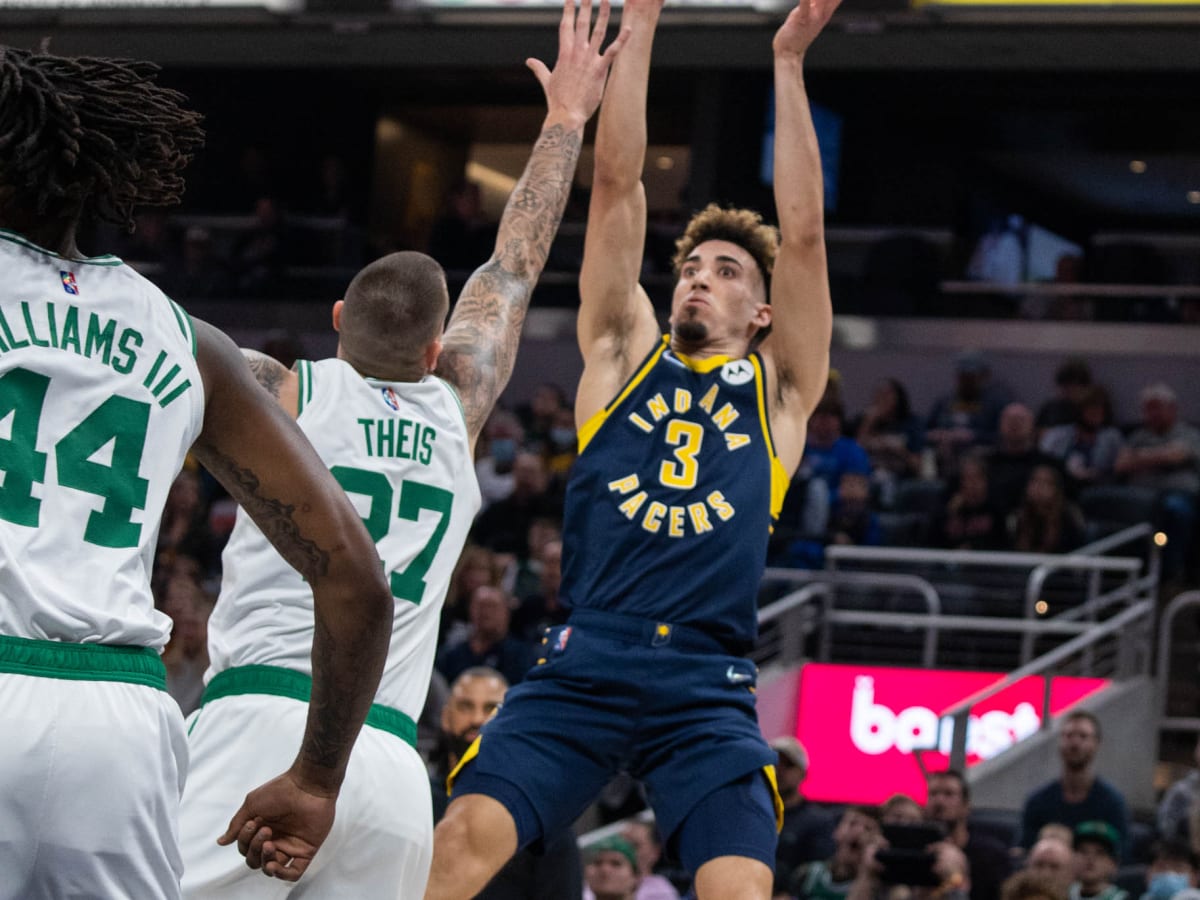 Pacers visit Bucks in NBA action