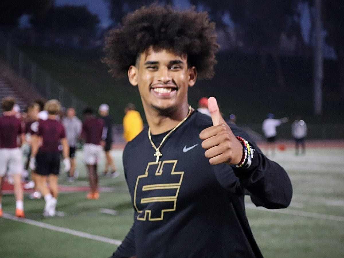 Dante Moore earns Sports Illustrated's 2022 Elite 11 Finals MVP - Sports  Illustrated