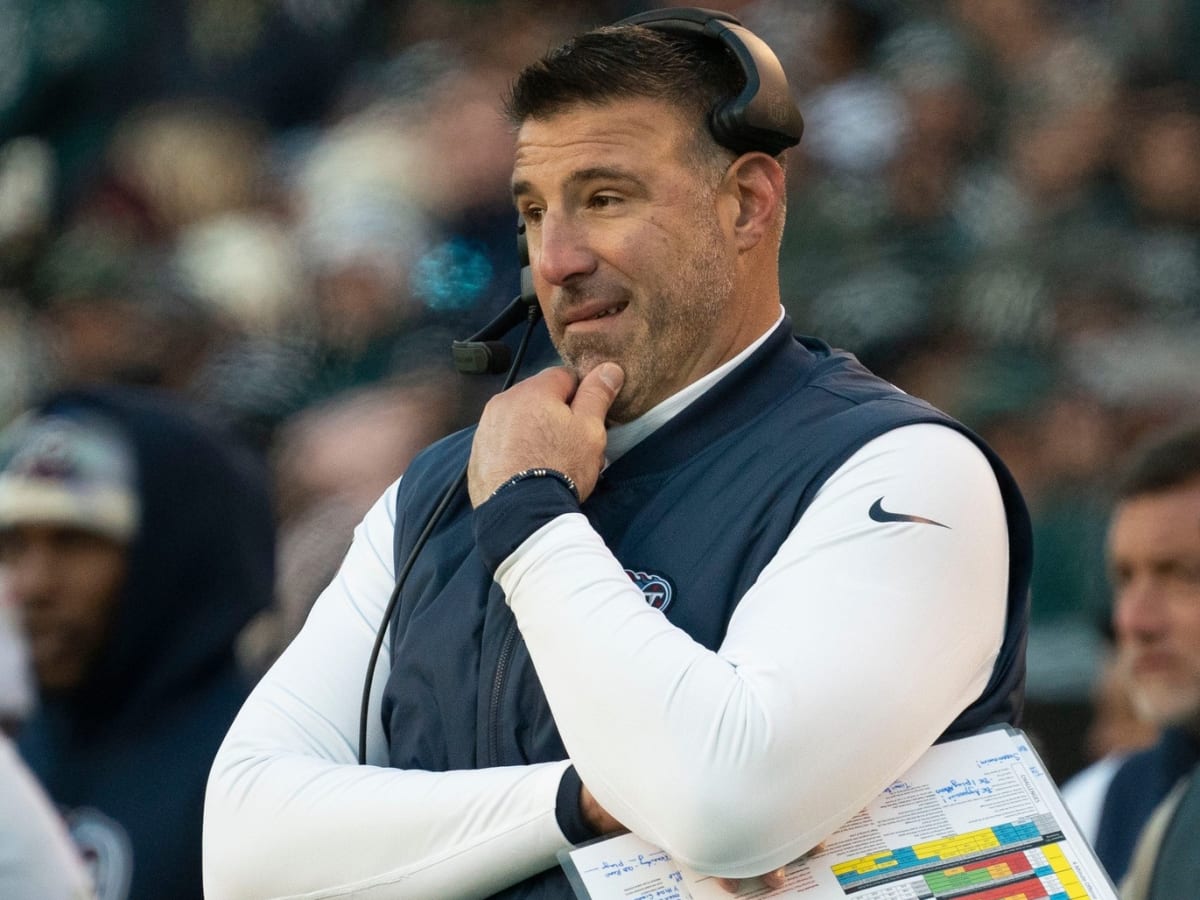 Register for the Pinnacle Forum with Mike Vrabel and Jon Robinson of the Tennessee  Titans