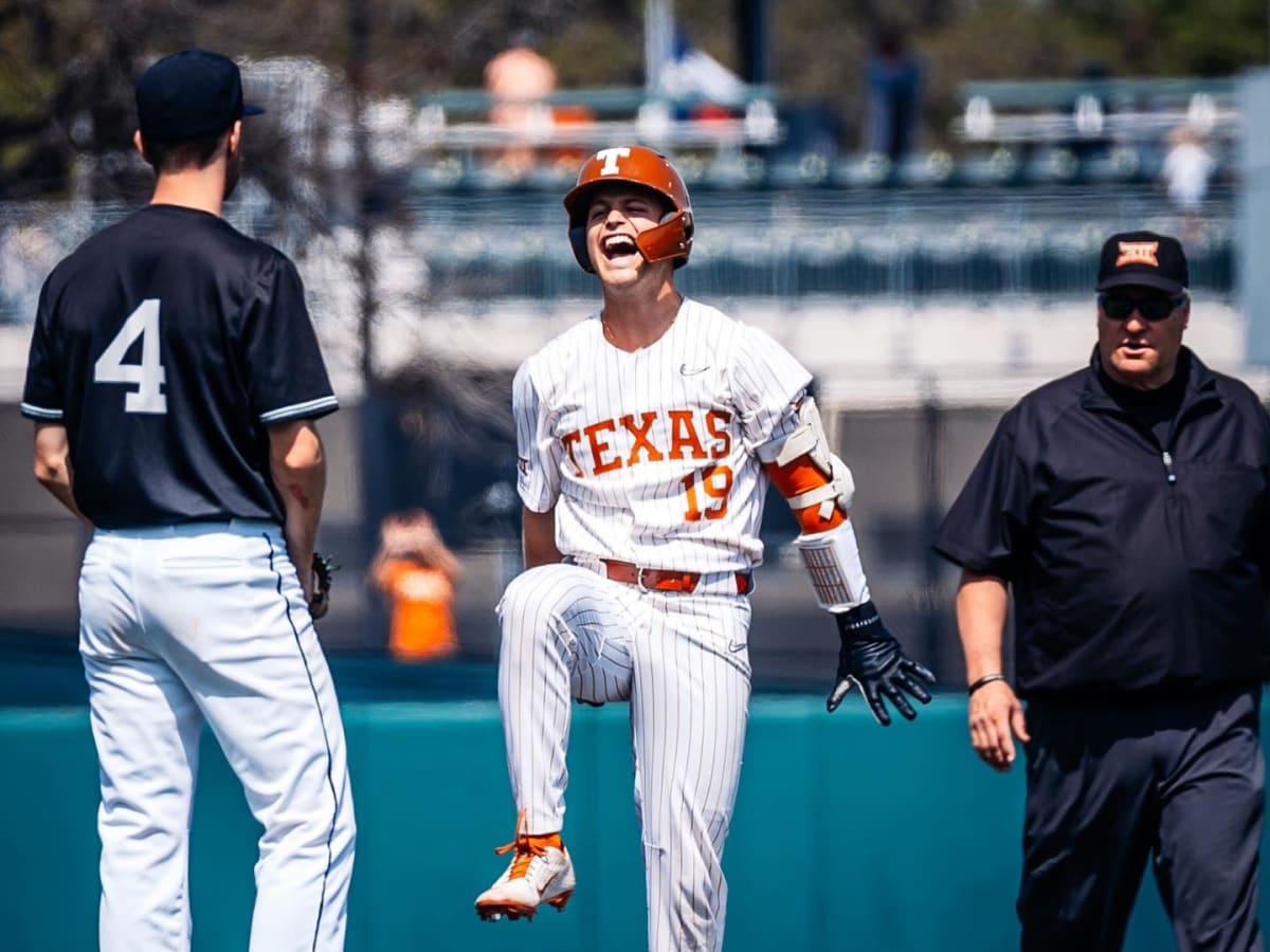 Texas Baseball: Longhorns lose starting SS to portal in Mitchell Daly