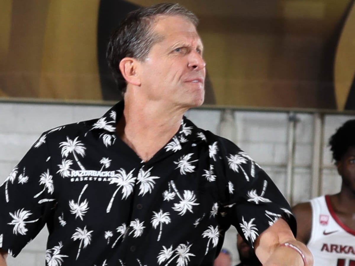 Eric Musselman goes viral for ripping shirt off after Arkansas
