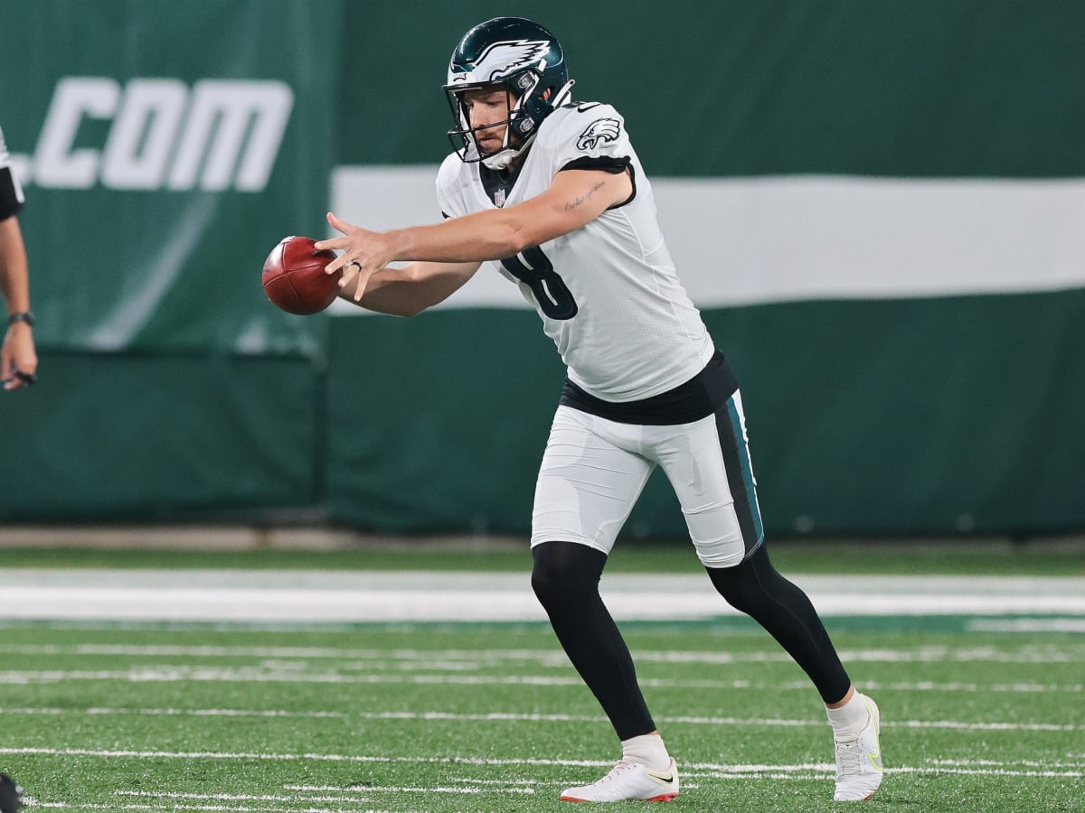 Philadelphia Eagles Reveal Kelly Green Throwback Jerseys: LOOK - Sports  Illustrated Philadelphia Eagles News, Analysis and More