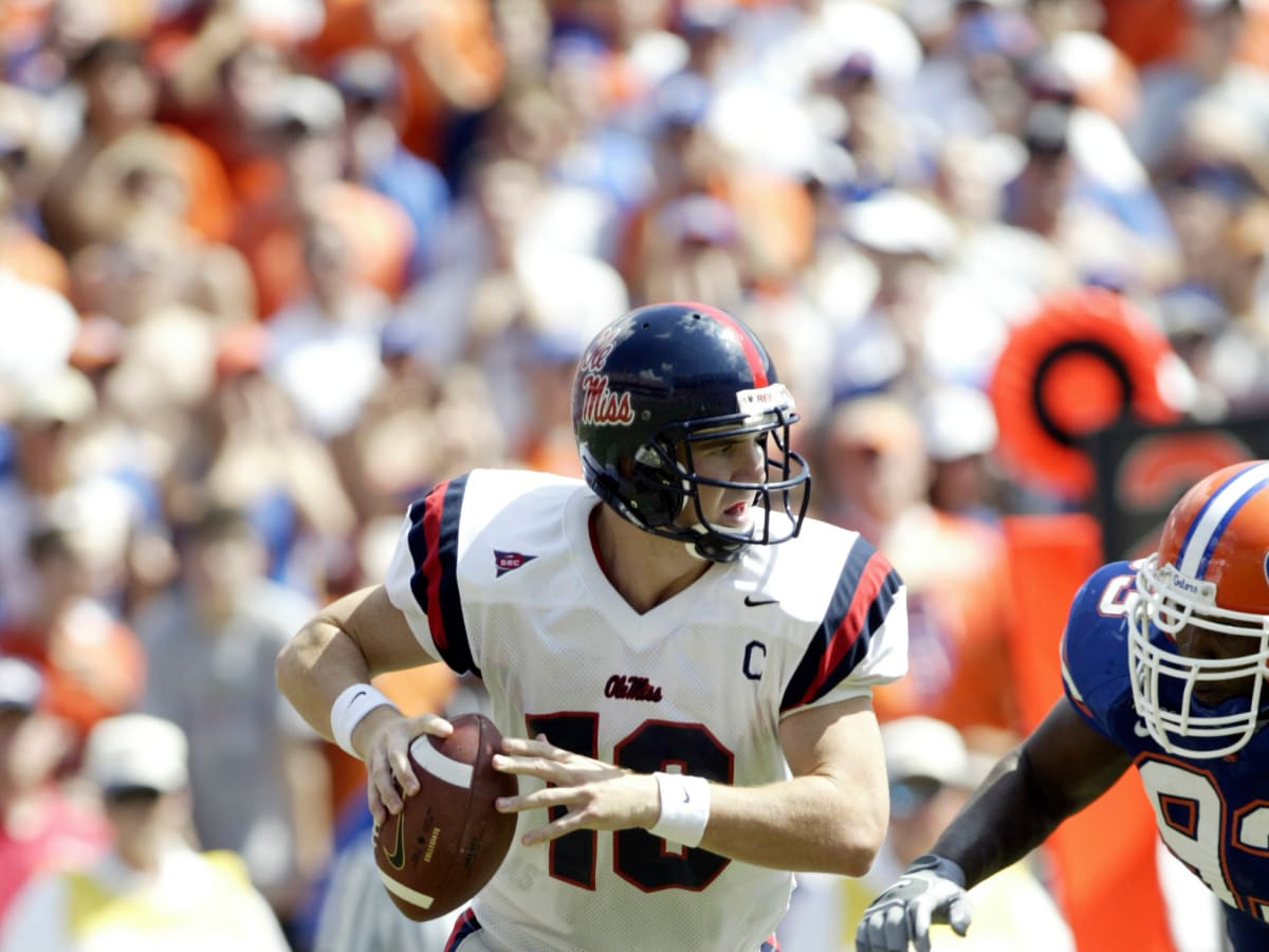 Eli Manning Ole Miss Rebels Unsigned Throwing Photograph