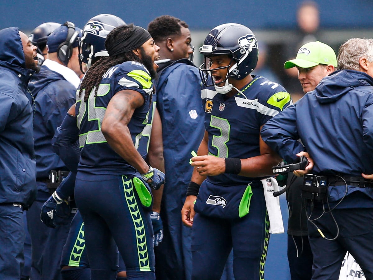 Richard Sherman offering his wisdom to Seahawks rookies ahead of Week 1 vs.  Broncos