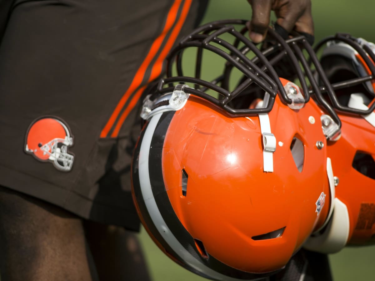 Browns Game Today: Browns vs Steelers injury report, schedule