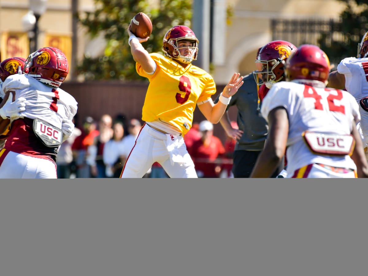 The fight to 'Fight On': What it means to win a quarterback competition at  USC - The Athletic