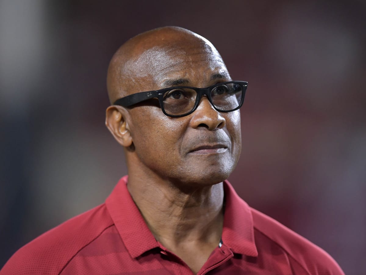 USC stays inside the box with choice of Lynn Swann as athletic