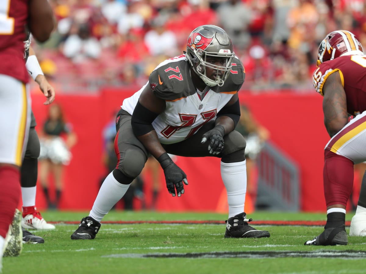 Bucs Waive ILB Before Training Camp Starts