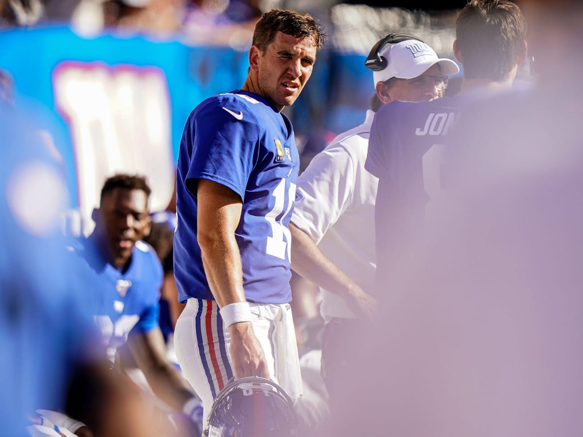 Eli Manning Takes a Seat After Years as the Giants' Great Catch - The New  York Times