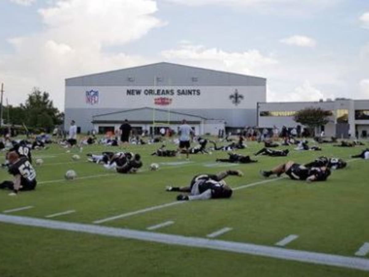 Saints continue padded practices on Airline Drive