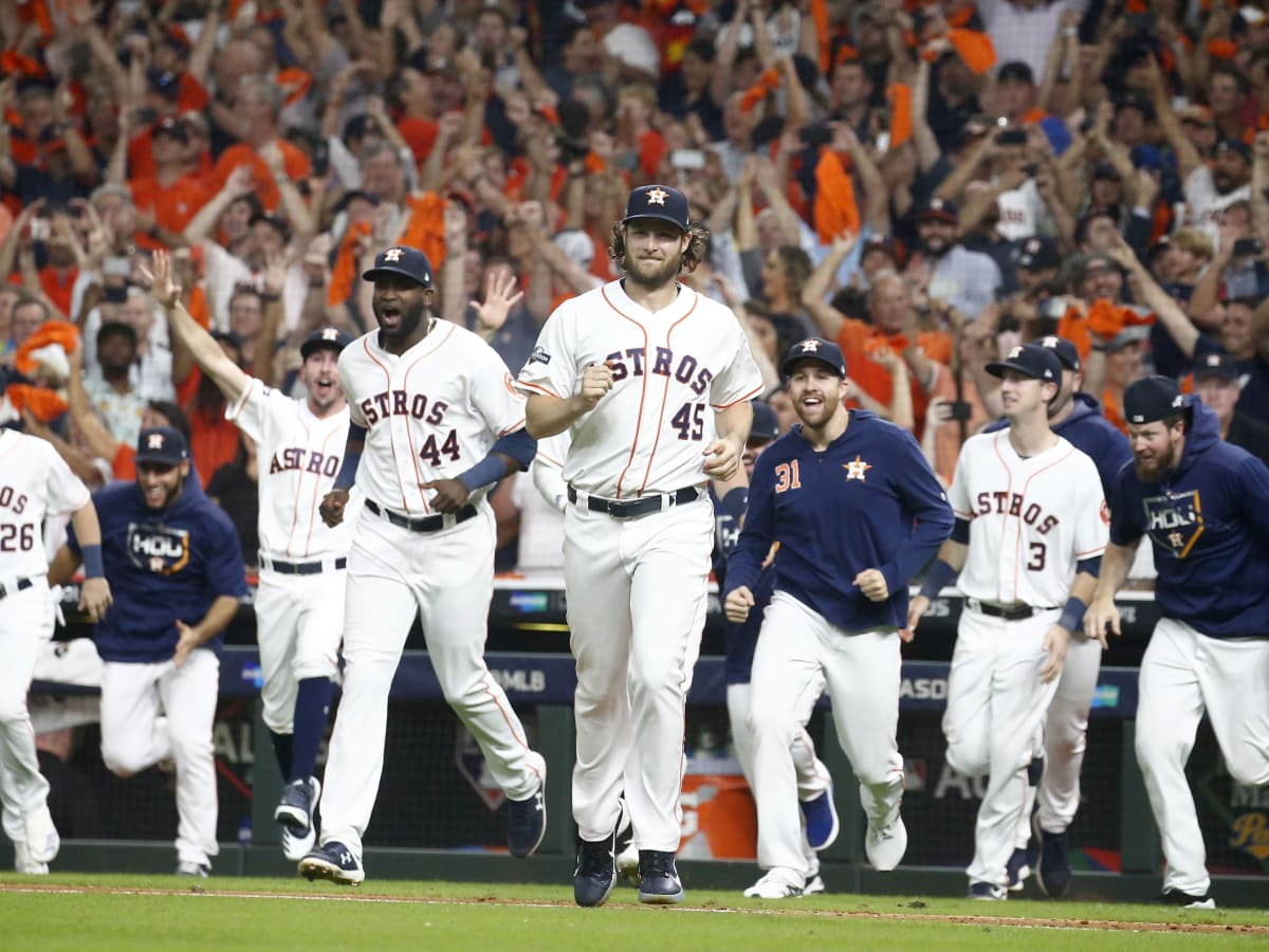 Houston Astros: Comparing the 2005 World Series lineup to 2015 ALDS team