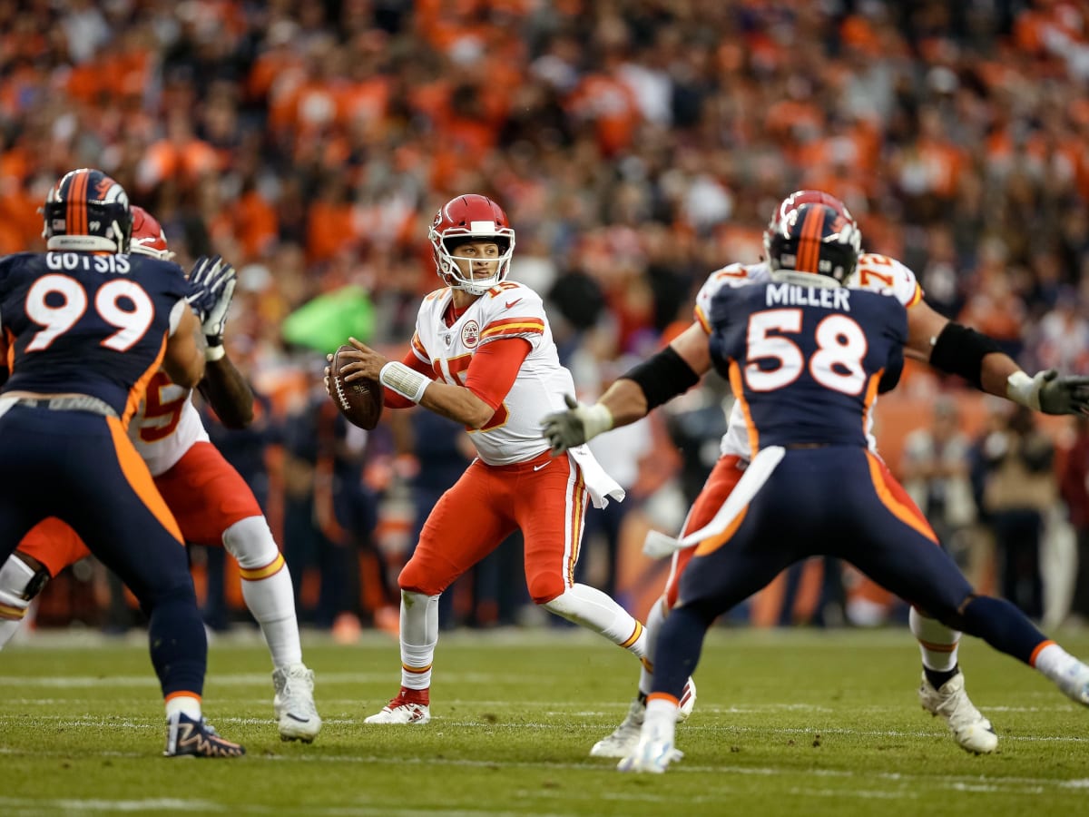 Kansas City Chiefs dominate Denver Broncos on TNF after Patrick Mahomes  leaves with injury 