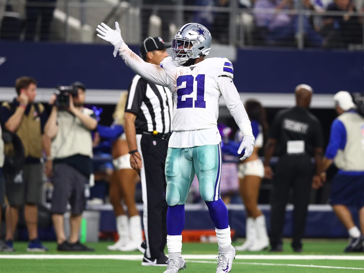 Eagles steamrolled by Dallas Cowboys, 37-10 - Sports Illustrated  Philadelphia Eagles News, Analysis and More