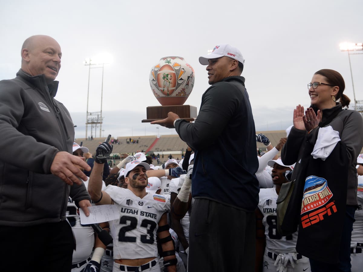 It's now the Isleta New Mexico Bowl as annual football game lands new title  sponsor, Sports