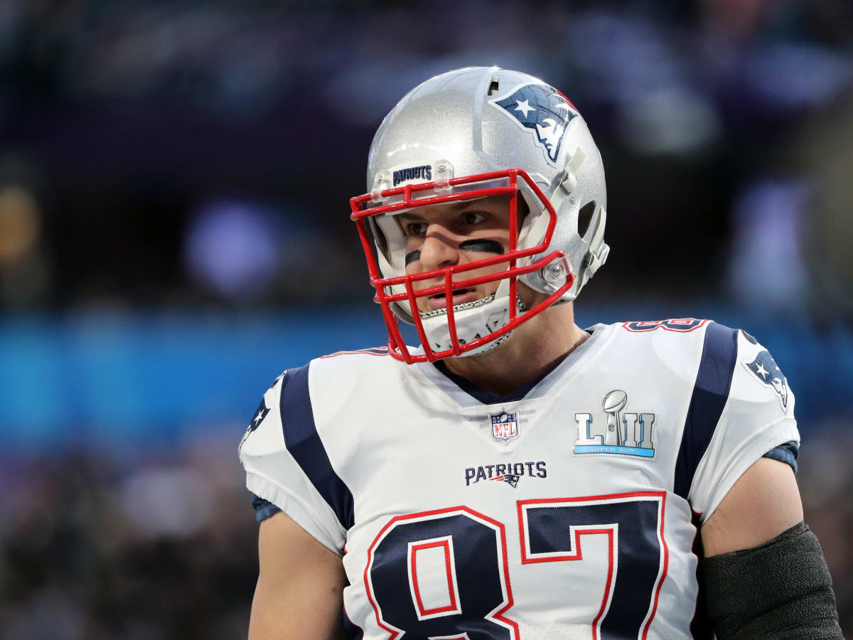 Gronkowski, Hannah named to NFL 100 All-Time team