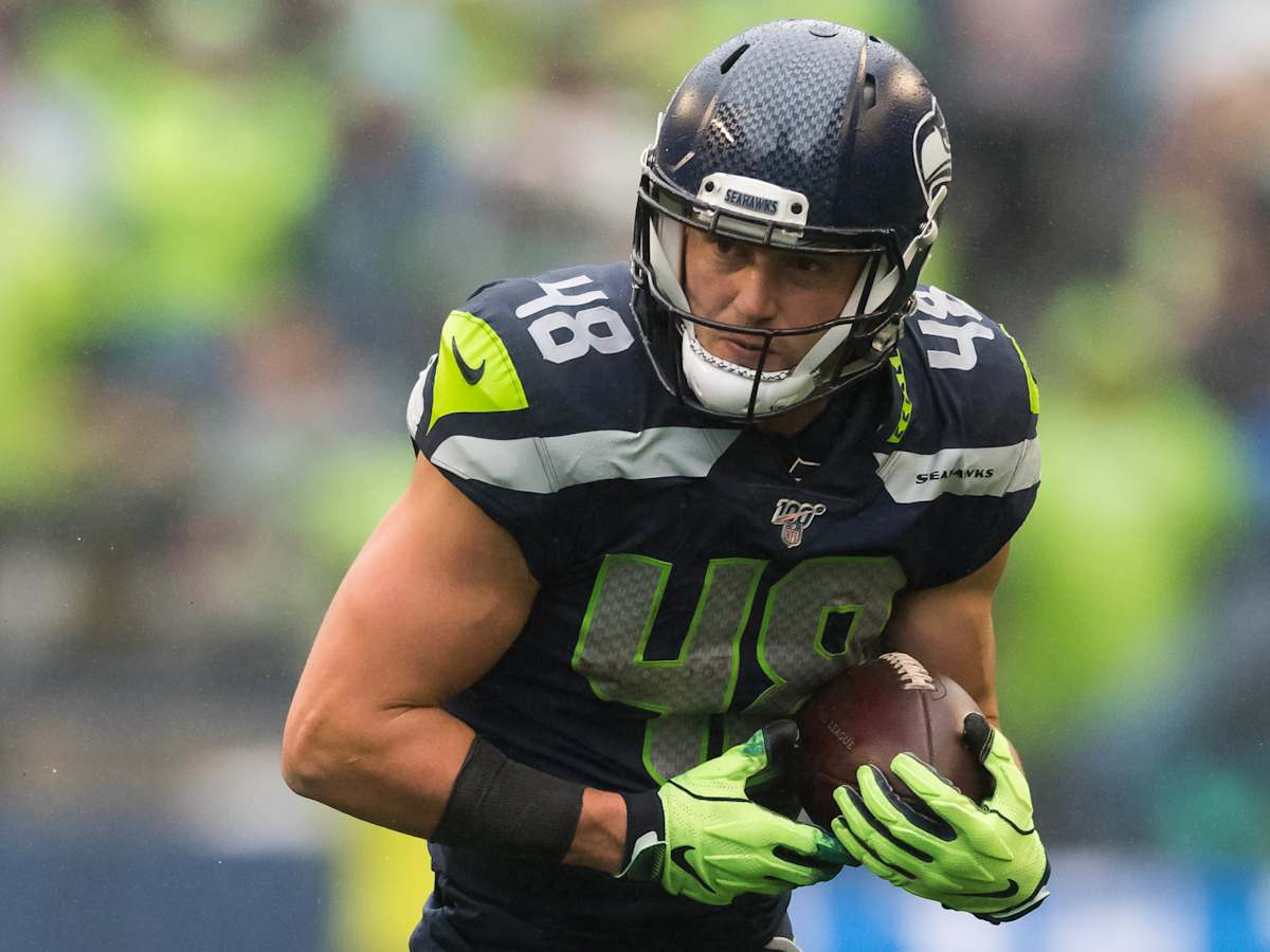 Seattle Seahawks TE Jacob Hollister could be traded before deadline - Field  Gulls