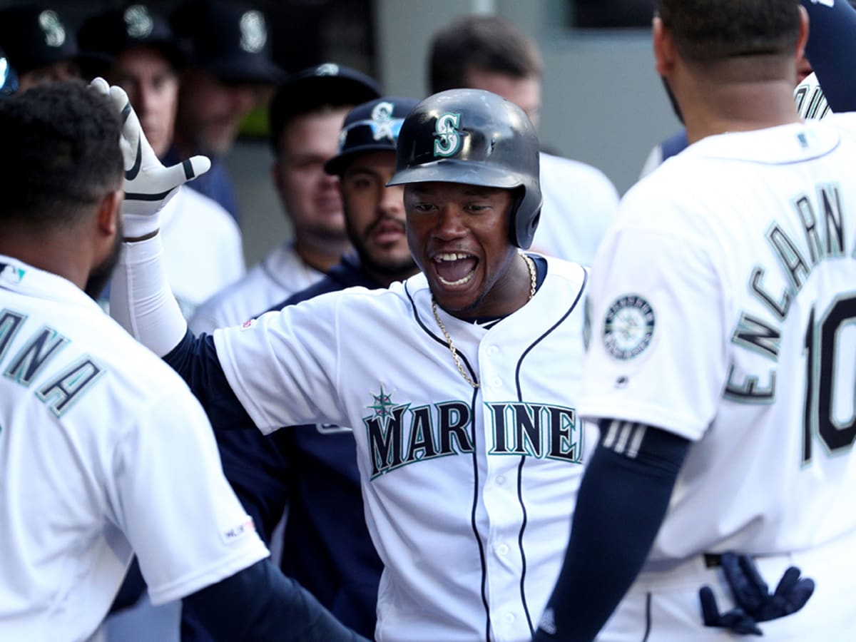 How Mariners have reversed course and ascended to AL West lead