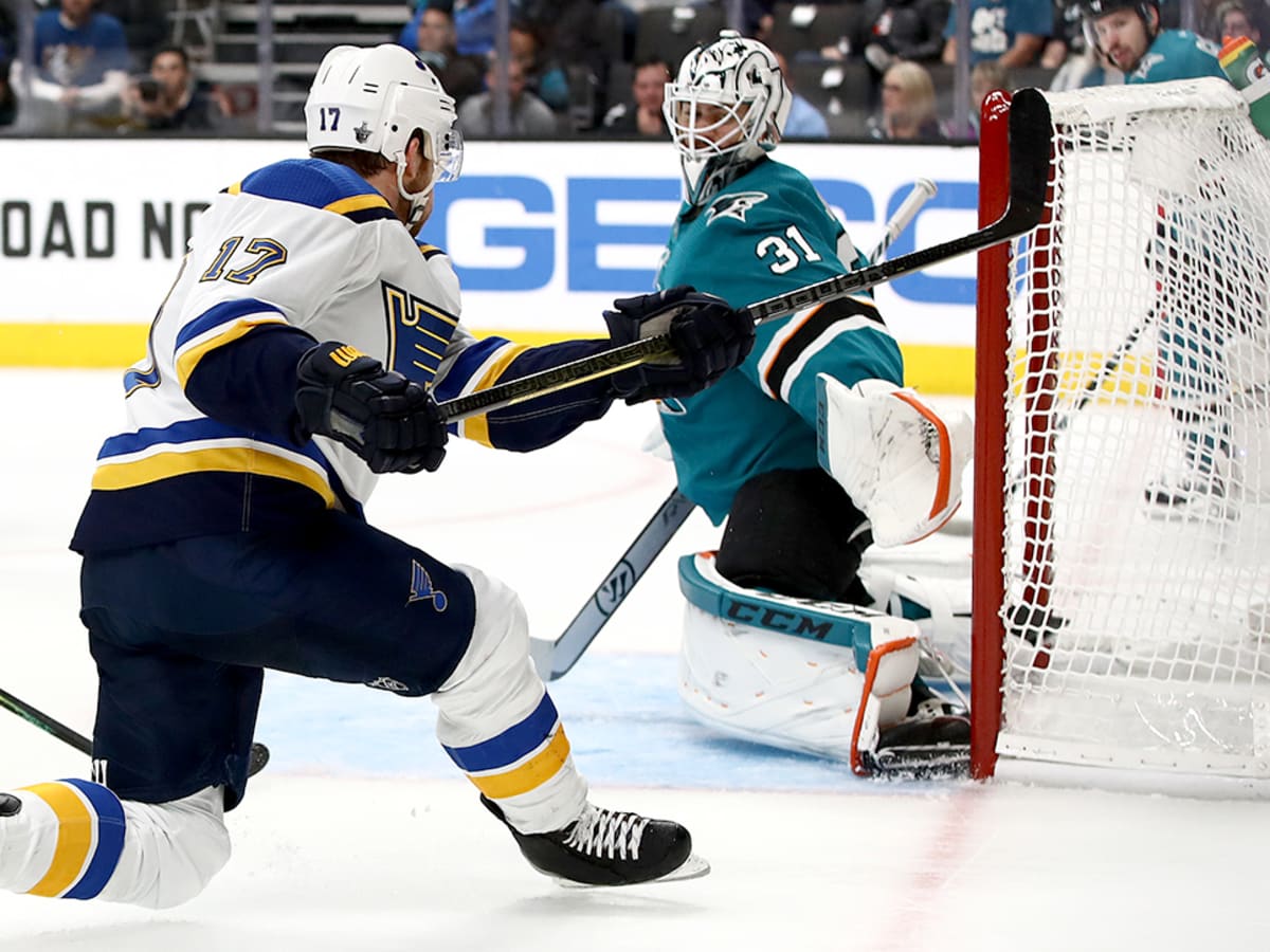 Brent Burns has hat trick as Sharks top Blues