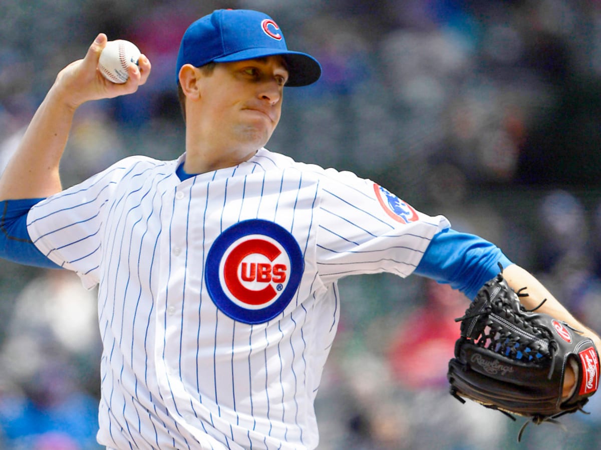 Cubs' Kyle Hendricks loses no-hitter, beats Cardinals - Sports