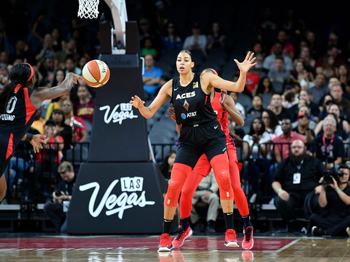 Los Angeles Sparks center Liz Cambage brings the ball up court