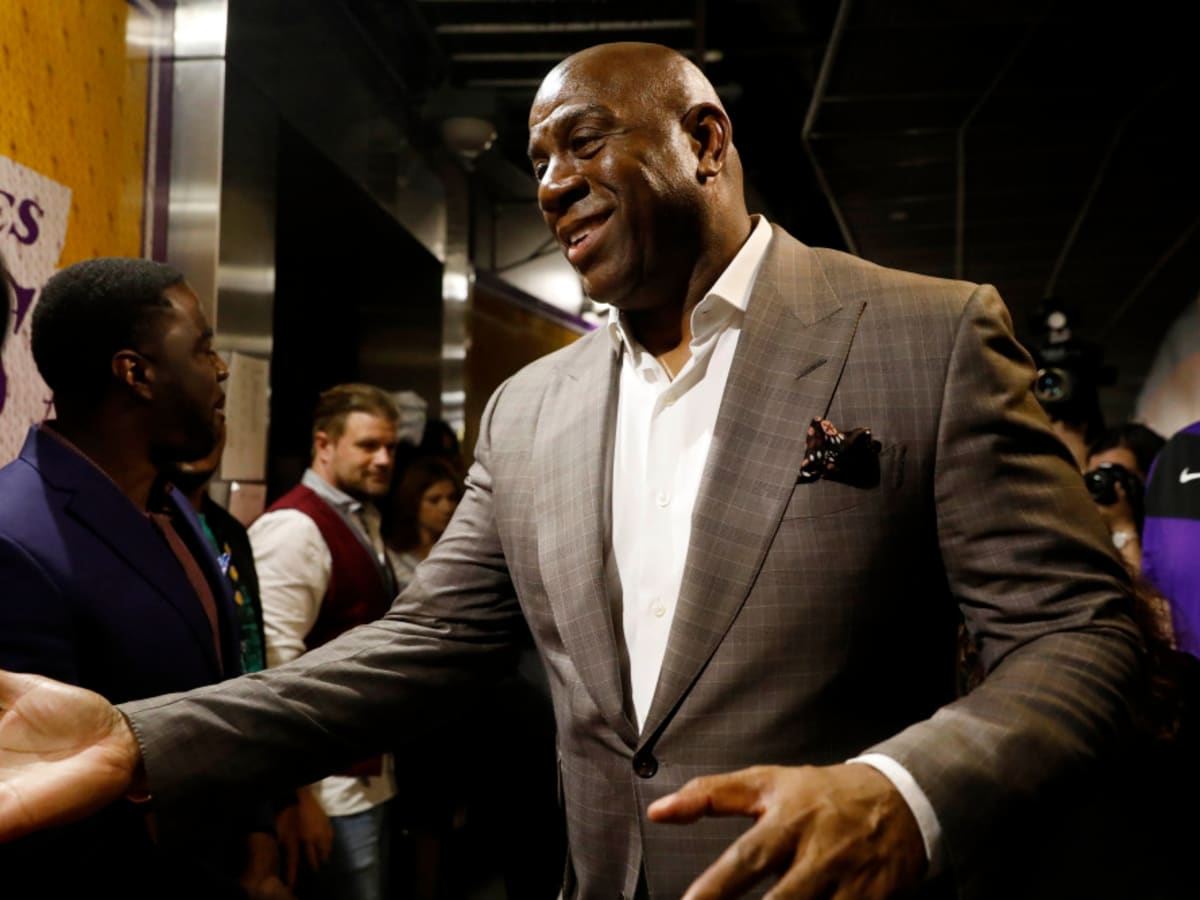 Lakers News: Magic Johnson Dines with Jeanie Buss After Resigning